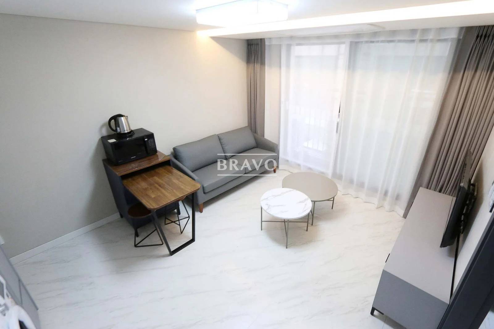 Small deposit and all furnished house in Seoul - photo 2