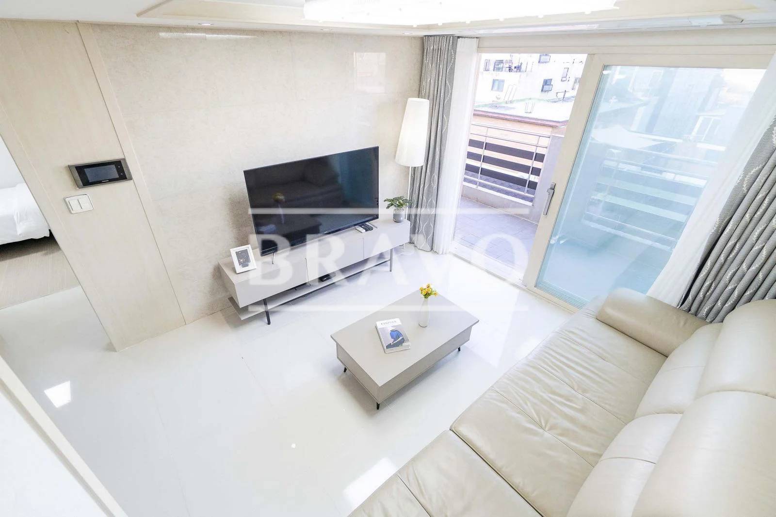 Small deposit and fully furnished house in Seoul - photo 2