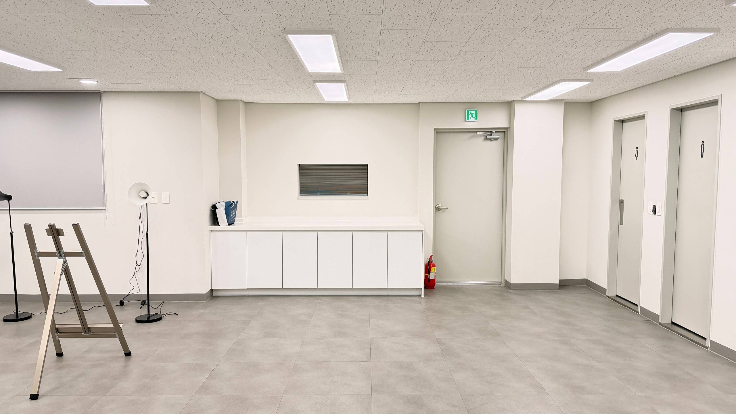 Recommended for Head Office, 3 Floors, Parking for 2 Cars+, Remodeled. - photo 1