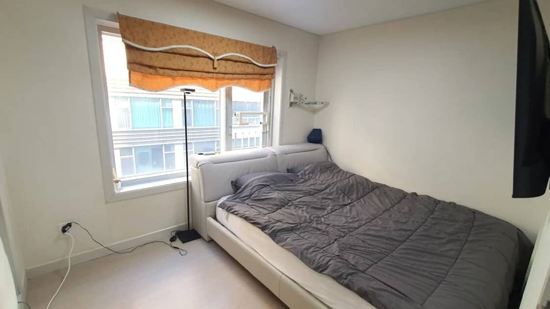 Studio Apartment Near Gangnam Station, For Sale, Move-in Ready - photo 1