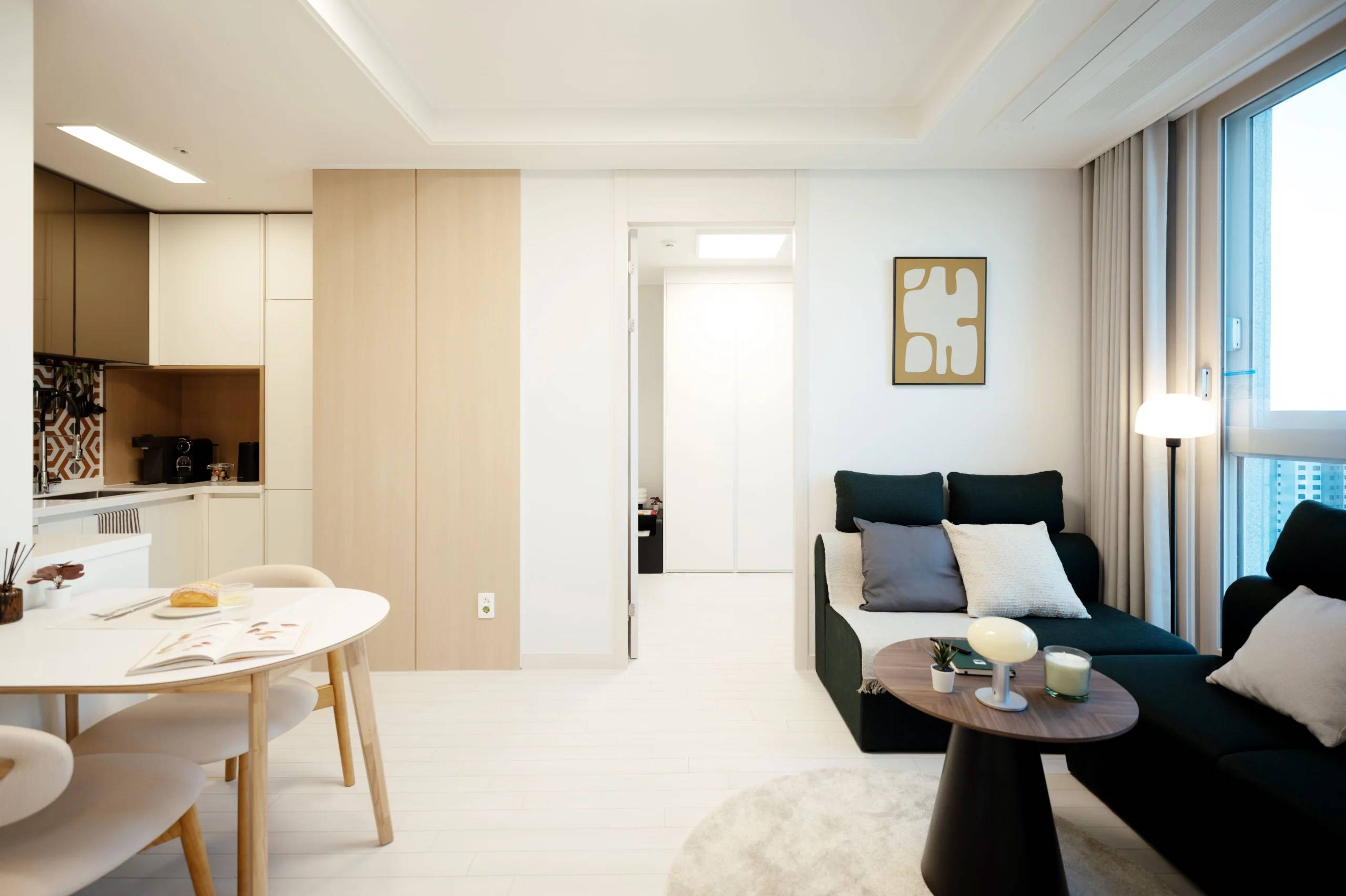 Fully-furnished Two-bedroom Apartemtn in Dongdaemun-gu - photo 2