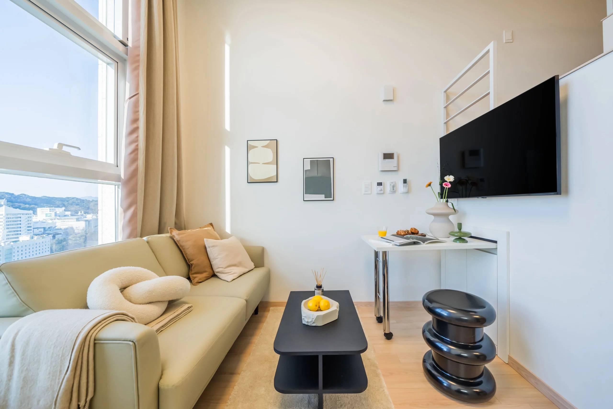 Loft Studio Apartment in Dongdaemun-gu - photo 1